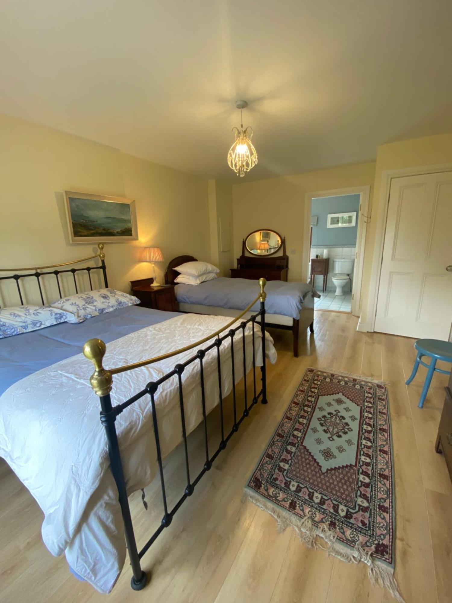 Croagh Patrick Lodge Apartment Westport Buitenkant foto