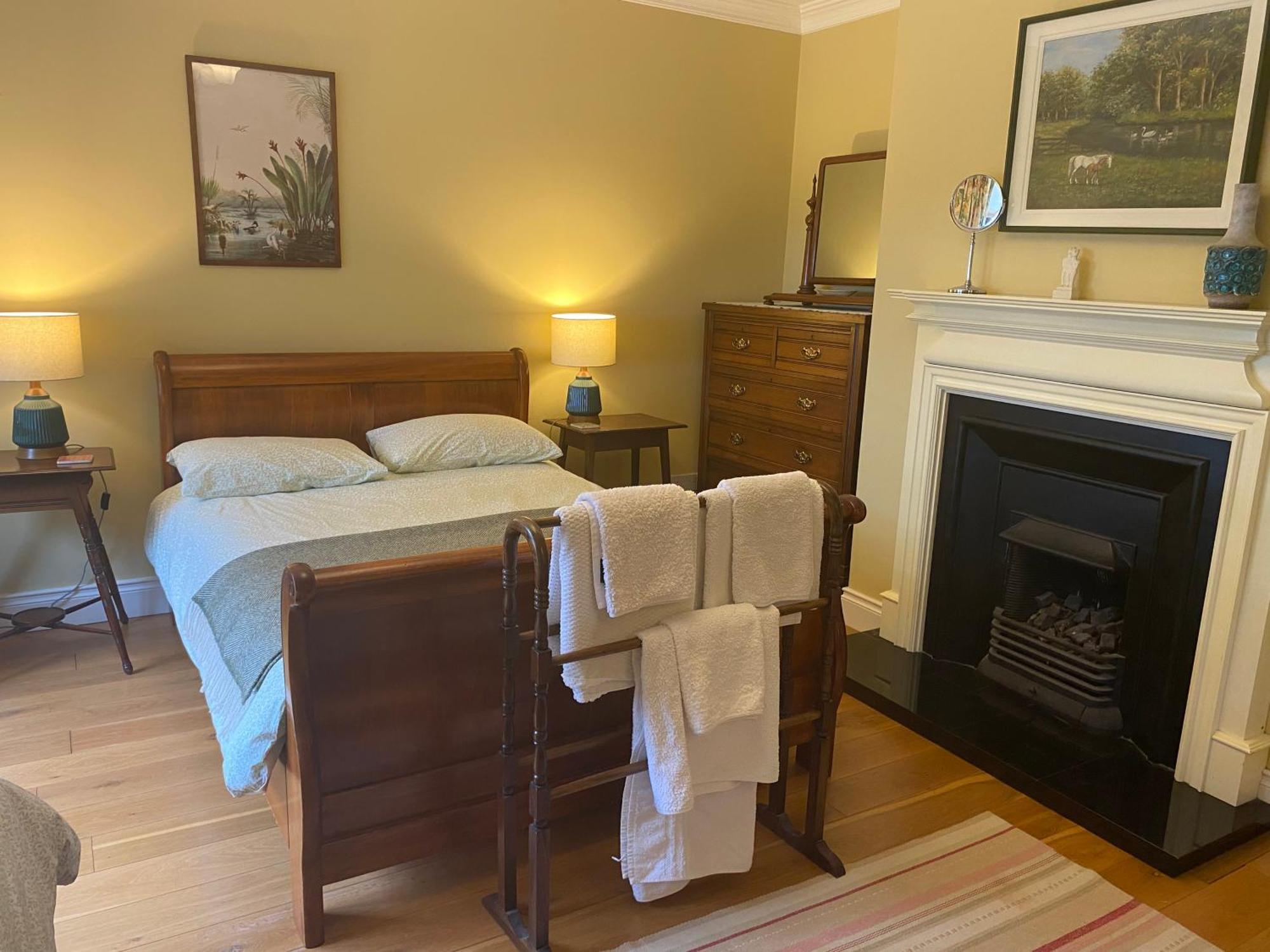 Croagh Patrick Lodge Apartment Westport Buitenkant foto