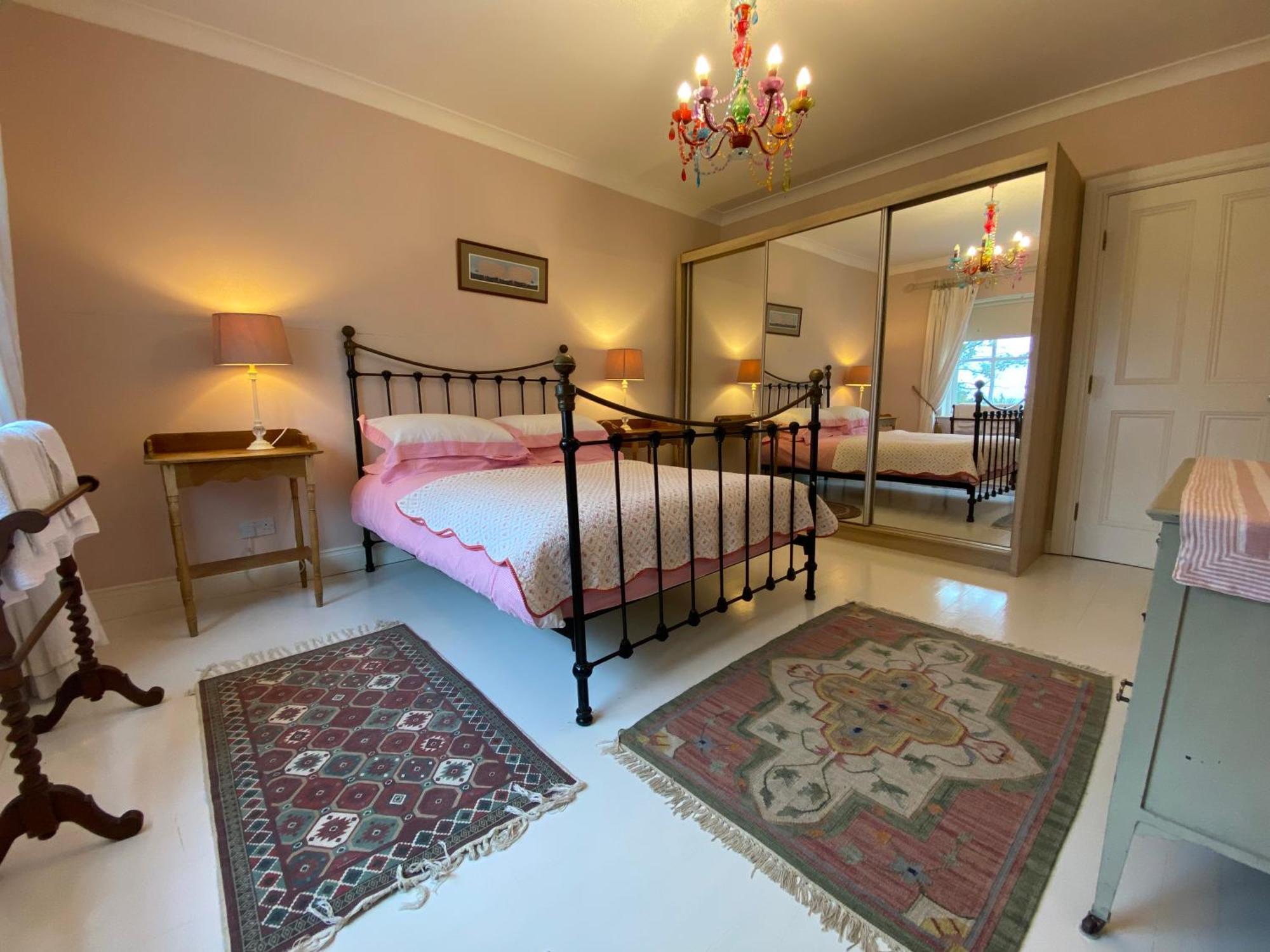 Croagh Patrick Lodge Apartment Westport Buitenkant foto